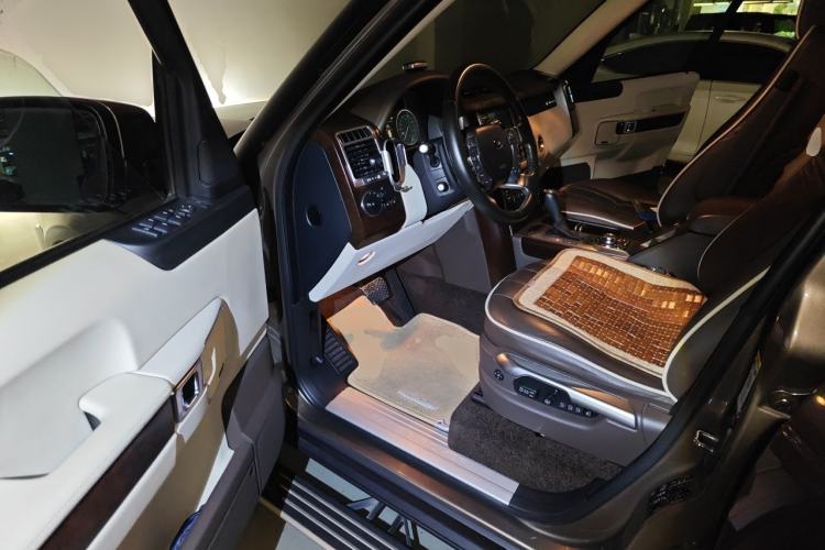 Used Land Rover Range 2012 5.0 NA V8 Driver Seat