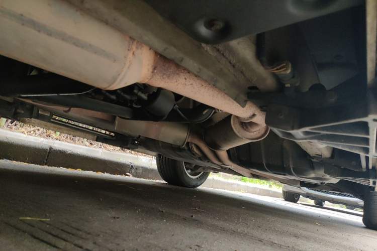 Used Land Rover Range 2012 5.0 NA V8 Chassis Front Left