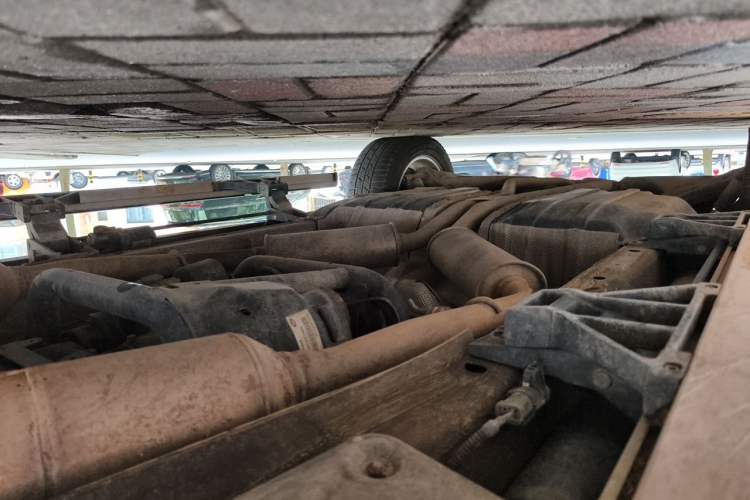 Used Land Rover Range 2012 5.0 NA V8 Chassis Front Right