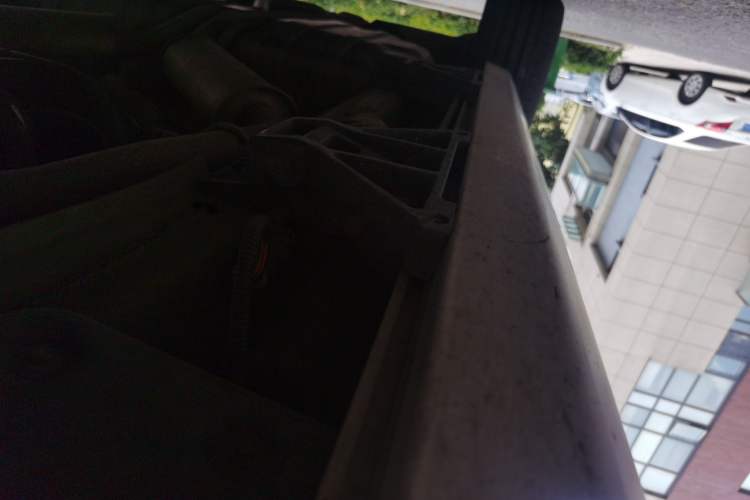 Used Land Rover Range 2012 5.0 SC V8 Chassis Front Right
