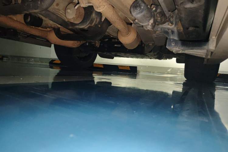 Used Land Rover Range 2012 5.0 SC V8 Chassis Front Right