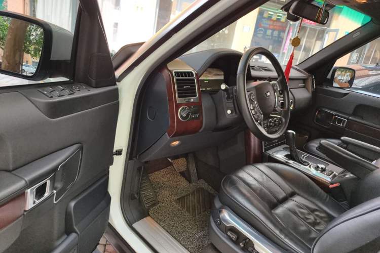 Used Land Rover Range 2012 5.0 NA V8 Driver Seat