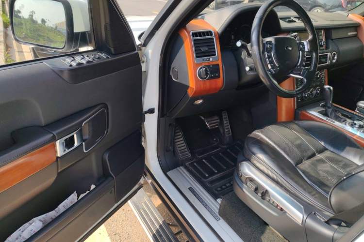 Used Land Rover Range 2012 5.0 SC V8 Driver Seat