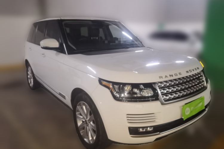 Used Land Rover Range  Front Right 45 Deg