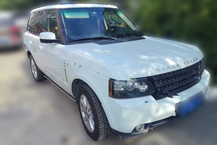 Used Land Rover Range 2012 4.4 TDV8 Front Right 45 Deg