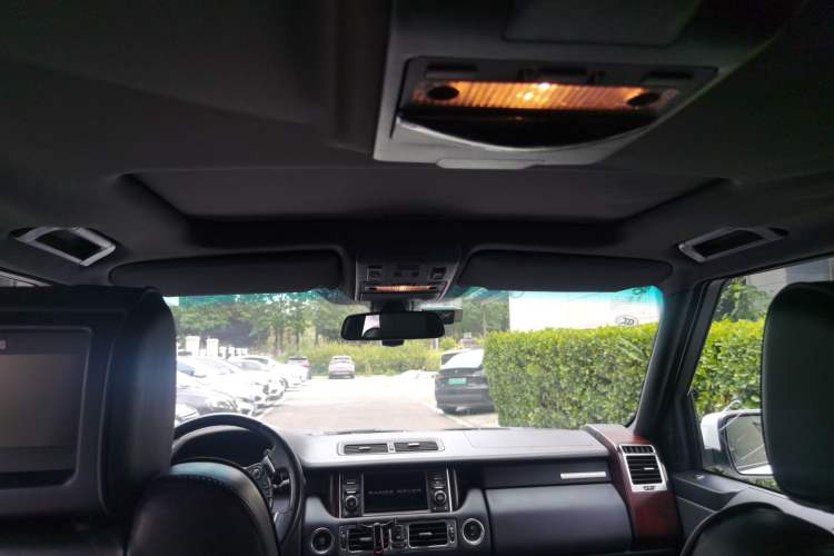 Used Land Rover Range 2012 5.0 SC V8 Headliner