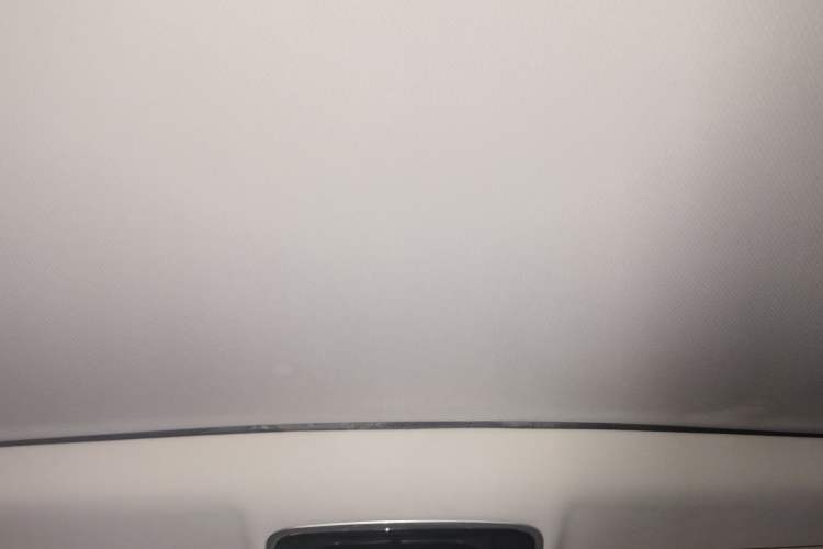 Used Land Rover Range  Headliner