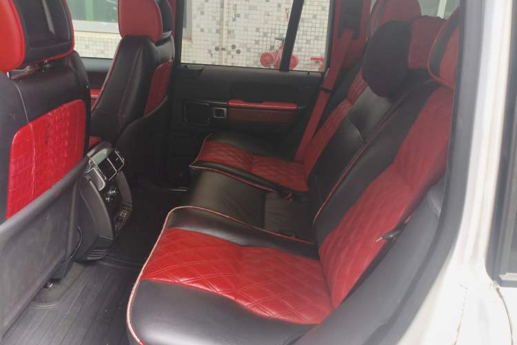 Used Land Rover Range 2012 4.4 TDV8 Left Rear Seat