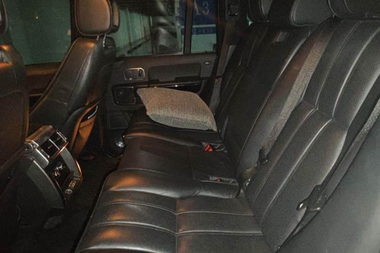 Used Land Rover Range 2012 5.0 SC V8 Left Rear Seat