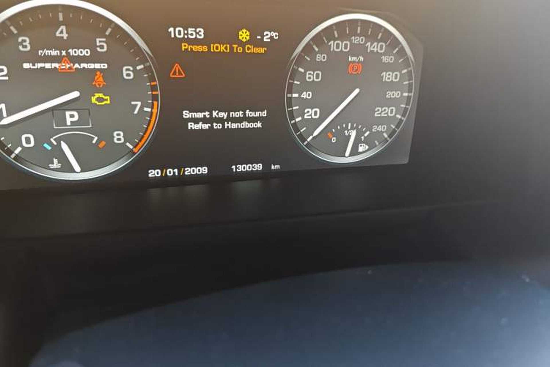 Used Land Rover Range 2012 5.0 SC V8 Odometer Close Up