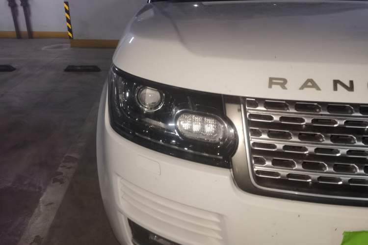 Used Land Rover Range  Right Front Headlight