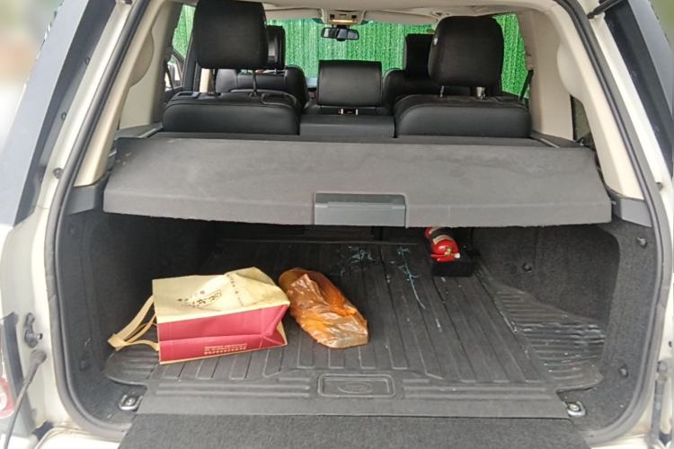 Used Land Rover Range 2012 5.0 SC V8 Trunk