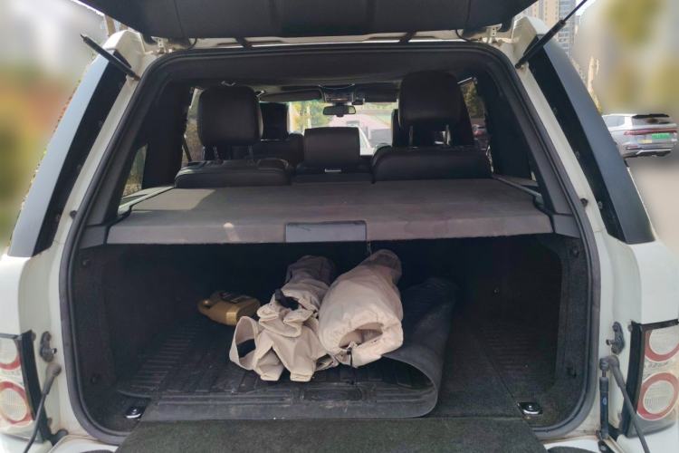 Used Land Rover Range 2012 5.0 SC V8 Trunk