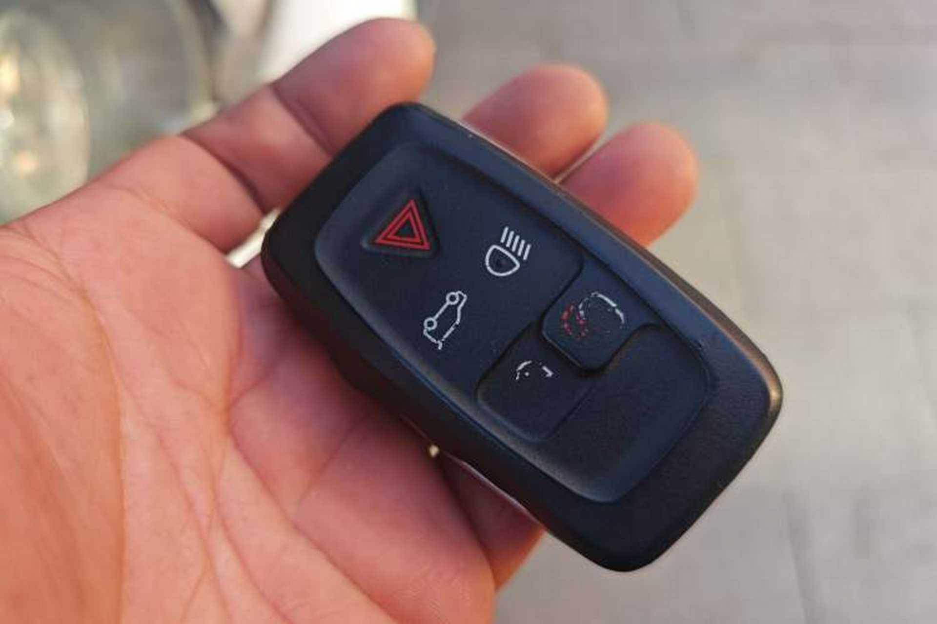 Used Land Rover Range 2012 5.0 SC V8 Vehicle Key