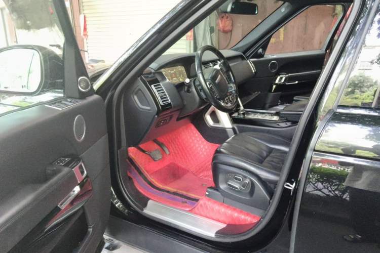 Used Land Rover Range 2013 3.0 TDV6 Vogue Driver Seat