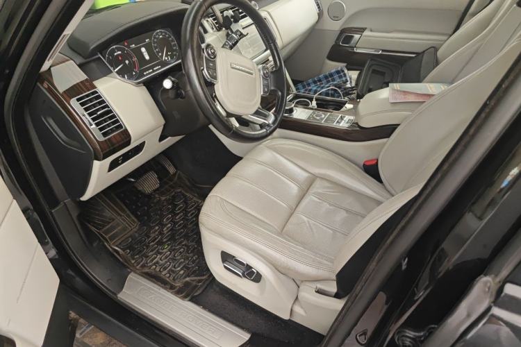 Used Land Rover Range 2013 3.0 TDV6 Vogue Driver Seat