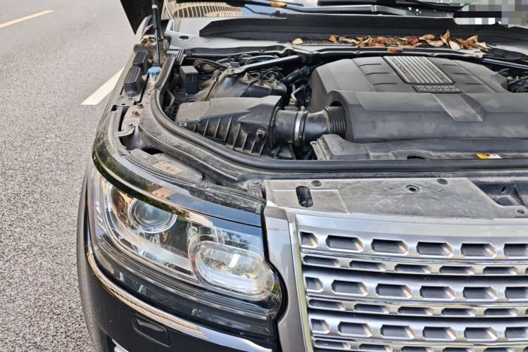 Used Land Rover Range 2013 5.0 SC V8 AB Prestige Genesis Edition Engine Bay Right