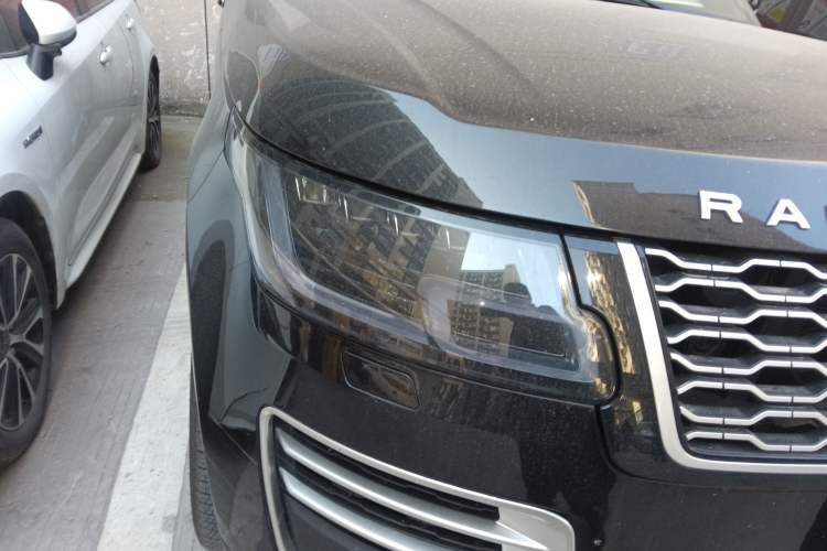 Used Land Rover Range 2013 5.0 SC V8 Vogue SE Exterior 6