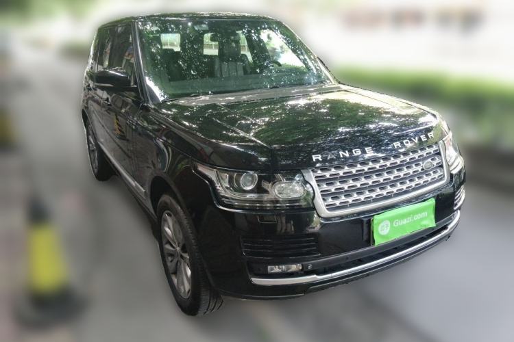 Used Land Rover Range 2013 3.0 TDV6 Vogue Front Right 45 Deg