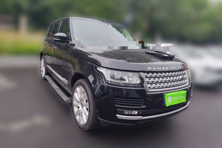Used Land Rover Range 2013 NA 5.0 V8 Vogue SE Front Right 45 Deg