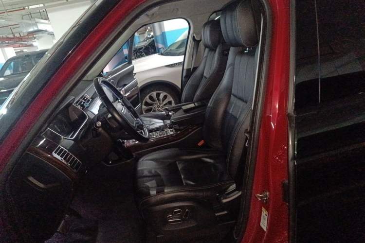 Used Land Rover Range 2013 NA 5.0 V8 Vogue SE Left Front Seat