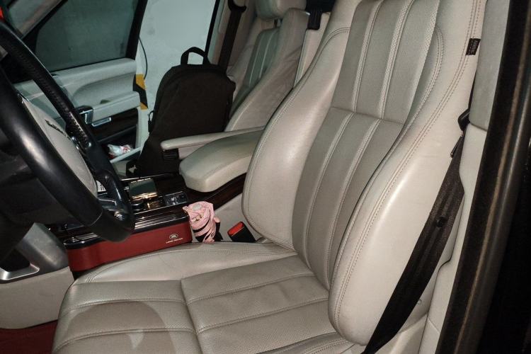 Used Land Rover Range 2013 3.0 TDV6 Vogue Left Front Seat
