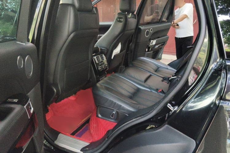 Used Land Rover Range 2013 3.0 TDV6 Vogue Left Rear Seat
