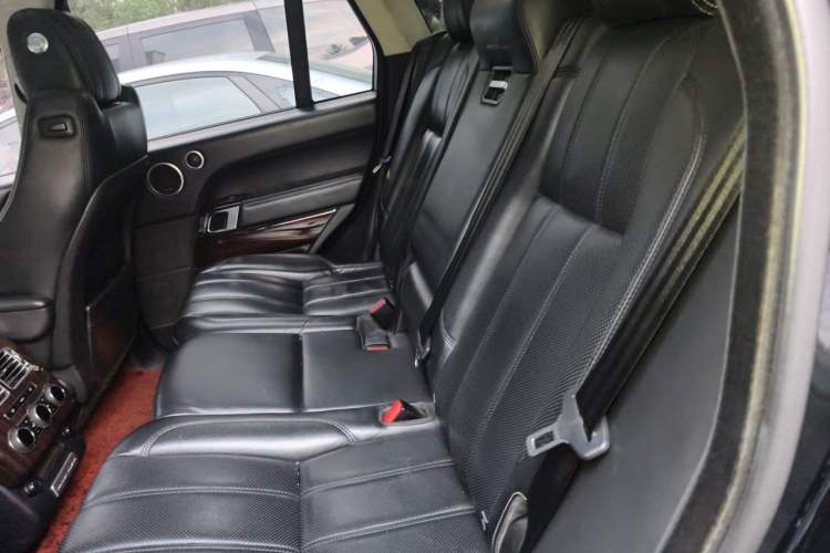 Used Land Rover Range 2013 NA 5.0 V8 Vogue SE Left Rear Seat
