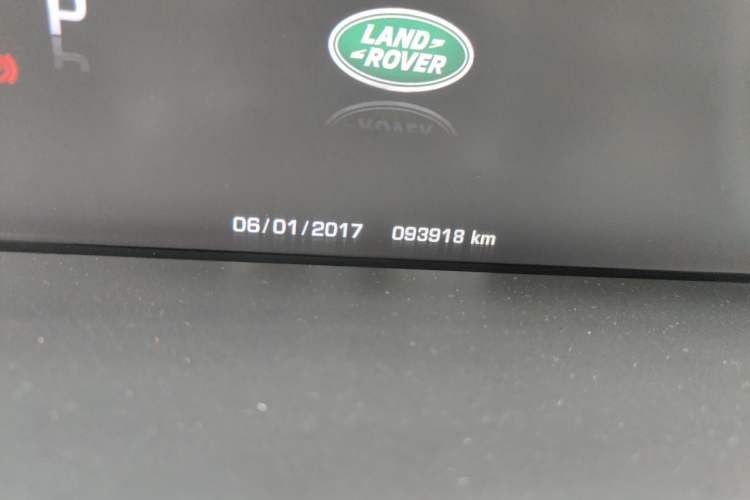 Used Land Rover Range  Odometer Close Up