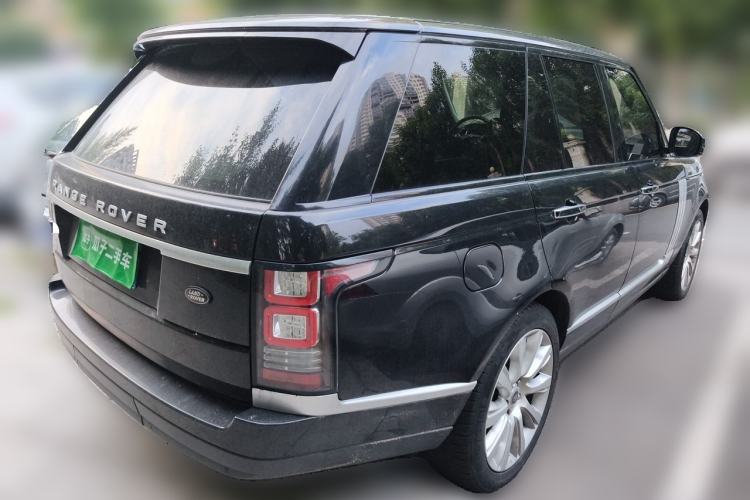 Used Land Rover Range 2013 NA 5.0 V8 Vogue SE Rear Right 45 Deg