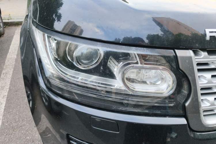 Used Land Rover Range 2013 NA 5.0 V8 Vogue SE Right Front Headlight
