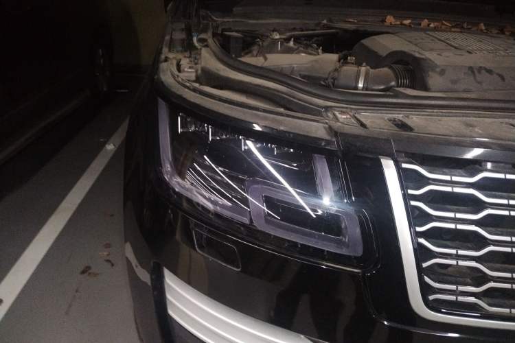 Used Land Rover Range 2013 NA 5.0 V8 Vogue SE Right Front Headlight