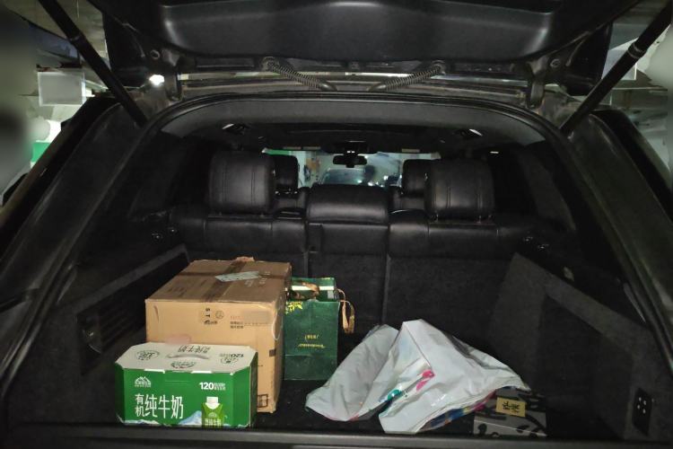 Used Land Rover Range 2013 5.0 SC V8 Vogue SE Trunk