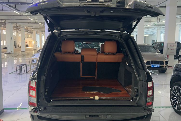 Used Land Rover Range 2013 NA 5.0 V8 Vogue SE Trunk