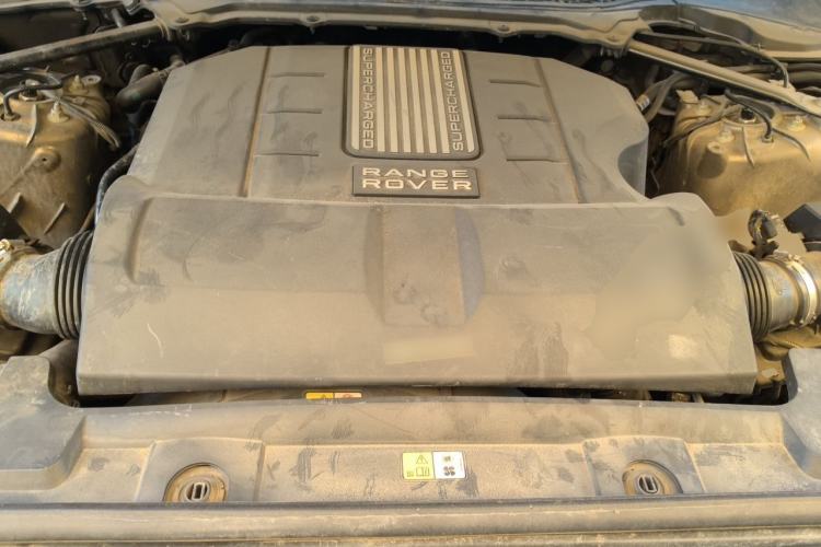 Used Land Rover Range  Engine Bay