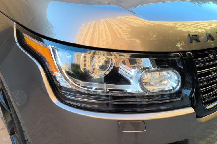 Used Land Rover Range  Right Front Headlight