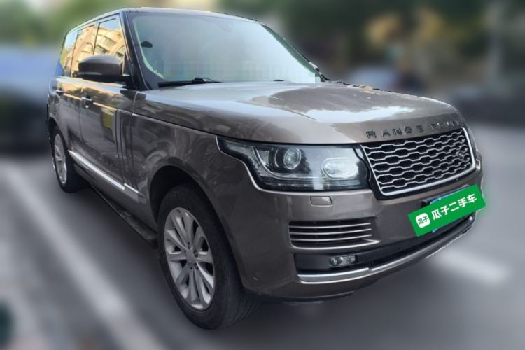 Used Land Rover Range 2013 3.0 TDV6 Vogue Front Right 45 Deg