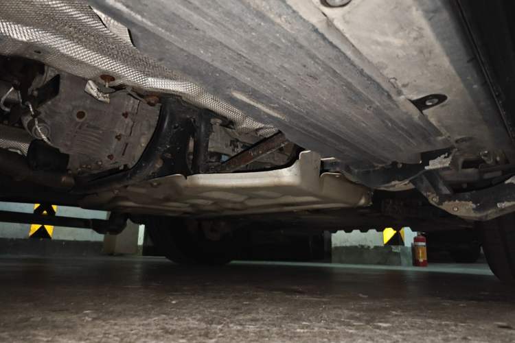 Used Land Rover Range 2013 3.0 TDV6 Vogue Chassis Front Right