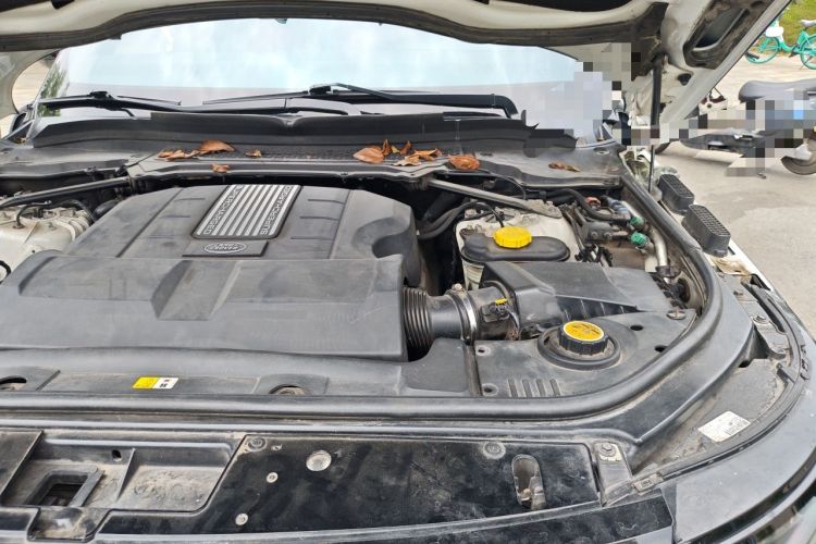 Used Land Rover Range  Engine Bay Left