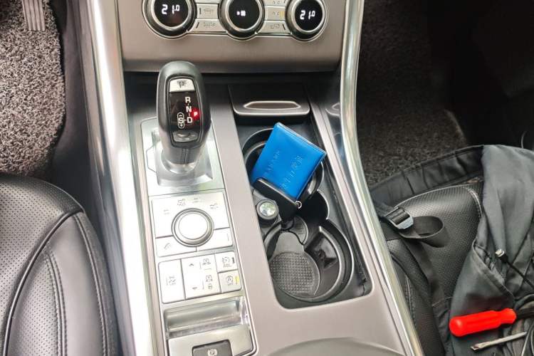 Used Land Rover Range  Gear Lever