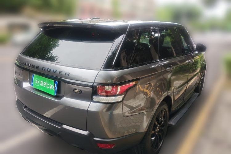 Used Land Rover Range  Rear Right 45 Deg