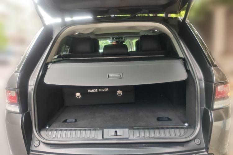 Used Land Rover Range  Trunk