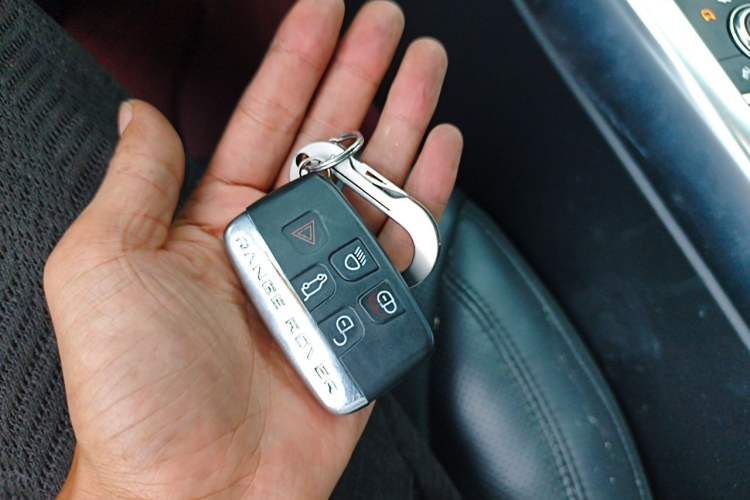 Used Land Rover Range  Vehicle Key