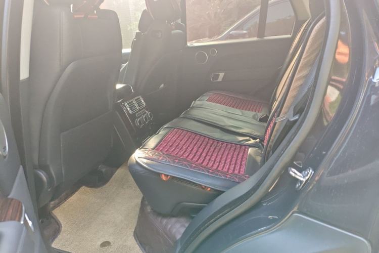 Used Land Rover Range 2013 3.0 TDV6 Vogue Left Rear Seat