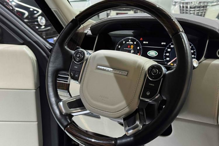 Used Land Rover Range 2013 5.0 SC V8 AB Prestige Genesis Edition Interior 4
