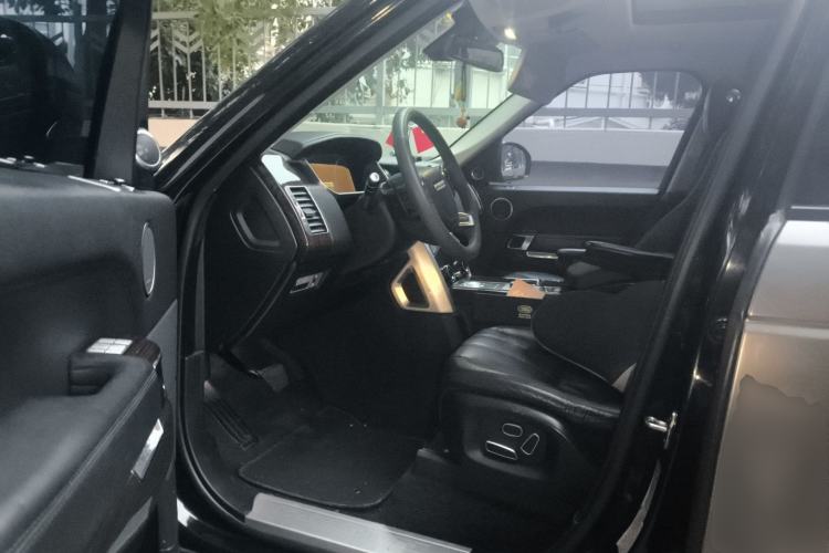 Used Land Rover Range 2013 3.0 TDV6 Vogue Driver Seat
