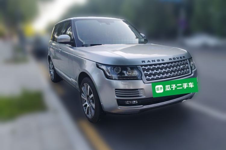 Used Land Rover Range  Front Right 45 Deg