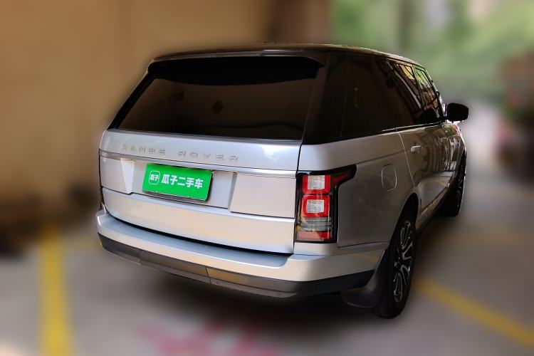 Used Land Rover Range  Rear Right 45 Deg