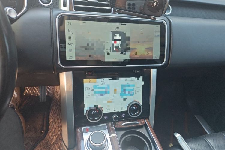 Used Land Rover Range 2013 NA 5.0 V8 Vogue Audio And AC Panel