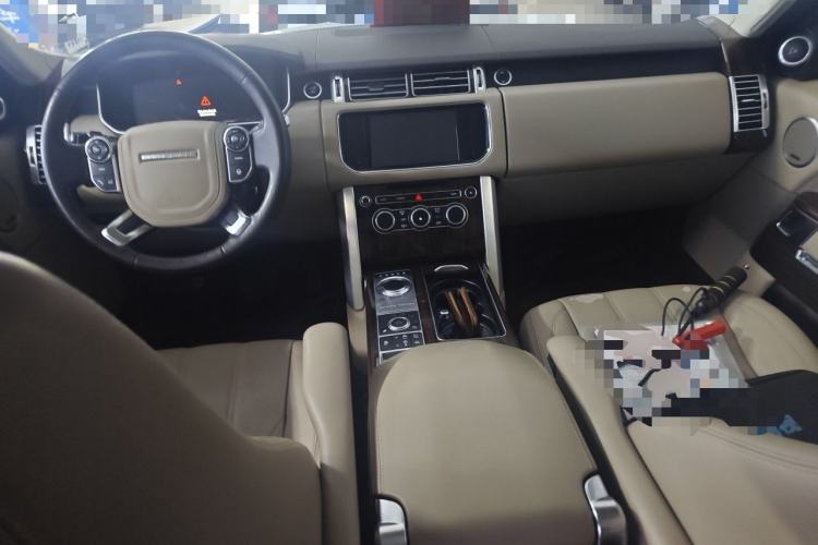 Used Land Rover Range  Center Console
